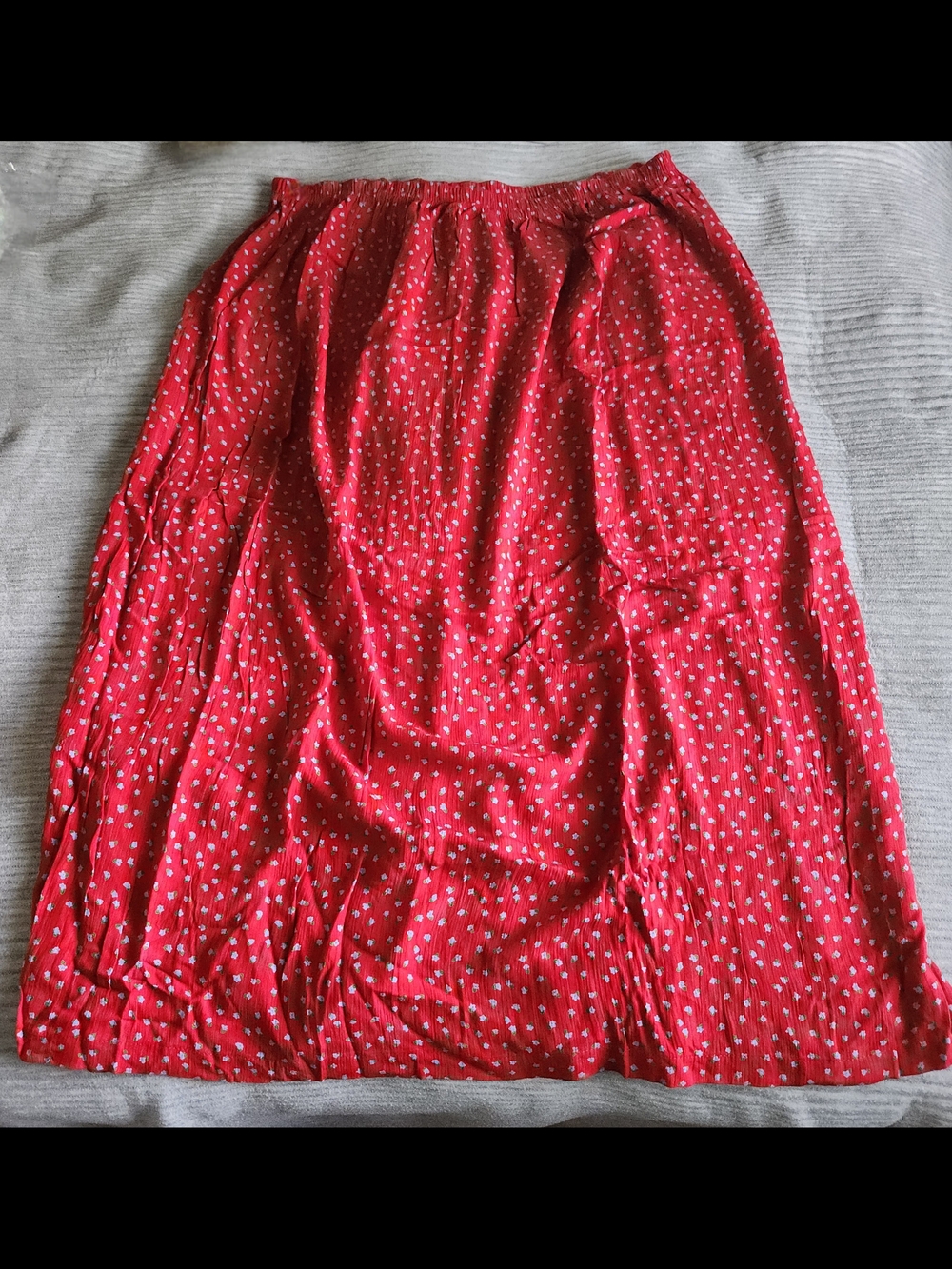 Vintage Clio II Skirt Womens 3X Red Floral Boho Rayon Maxi Made USA 90s Slit